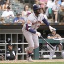 Astros aplastan 21-5 a Medias Blancas; 2 jonrones de Bregman