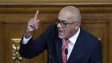 Aliados de Maduro retoman el control de la Asamblea Nacional