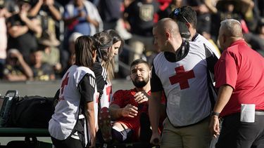 LAFC confirma fractura de Crepeau en la final de MLS