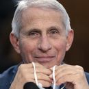 Fauci dice que se jubilará cuando termine período de Biden