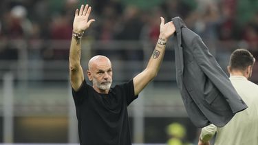 AC Milan extiende dos años más contrato de Pioli