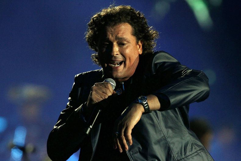 El cantante colombiano Carlos Vives durante su concierto en el Festival Internacional de la Canci&oacute;n de Vi&ntilde;a del Mar en Vi&ntilde;a del Mar, Chile. Vives fue nombrado como el primer embajador por la inclusi&oacute;n de la agencia estadouniden