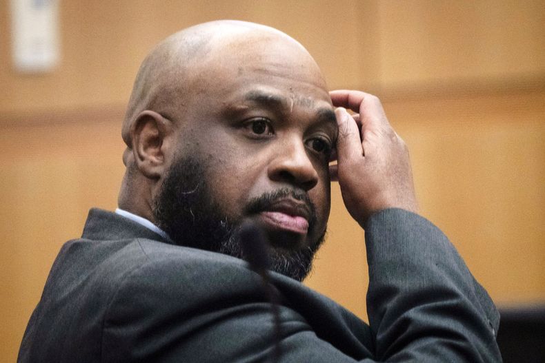 Cleophus Cooksey Jr., acusado de una serie de asesinatos a fines del 2017, en el tribunal en Phoenix, Arizona, el 5 de mayo del 2025. (Mark Henle/The Arizona Republic via AP, Pool)