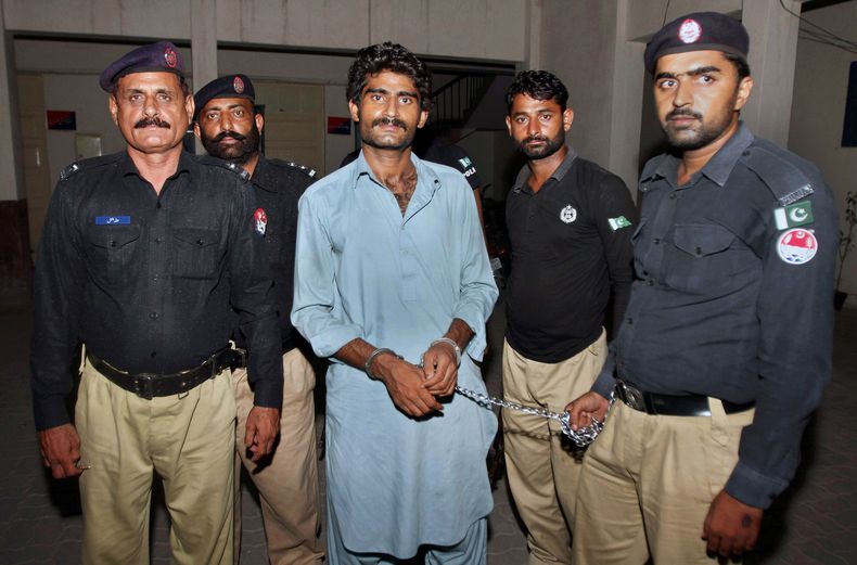 ASI-GEN PAKISTÁN-MODELO ASESINADA