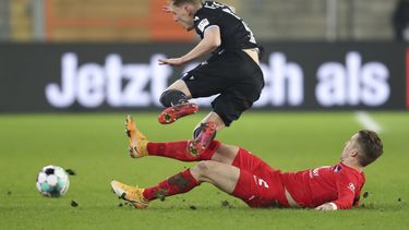 Hertha Berlín desafina otra vez al caer 1-0 en Bielefeld