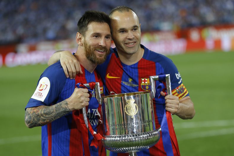 DEP-FUT_SHAKIRA-MESSI-0.jpg