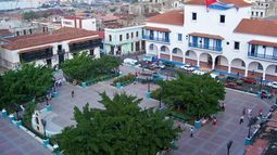 Carbonell fue detenido por levantar un cartel con sus exigencias frente a la sede del gobierno provincial de Santiago de Cuba, en el céntrico Parque Céspedes.