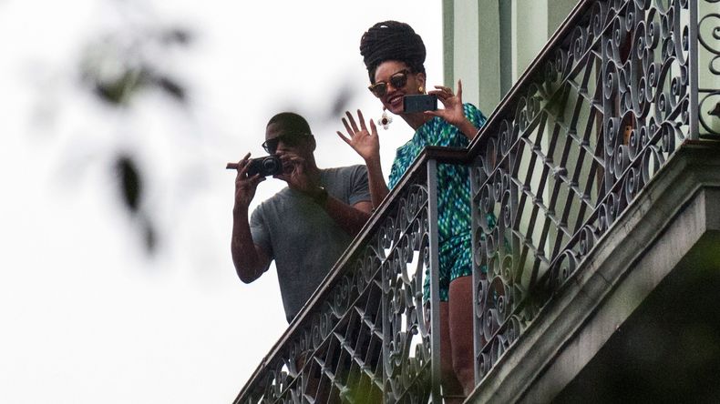 El Saratoga fue foco de atención mundial cuando en abril de 2013 Beyonce y Jay-Z lo eligieron para hospedarse durante su breve visita a Cuba.