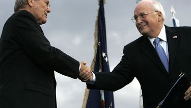 Ex secretarios de defensa de EEUU llaman la atención a Trump