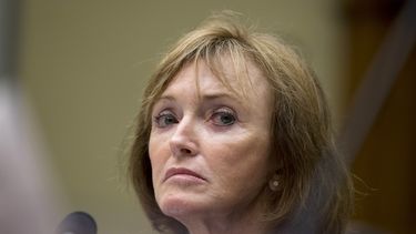 Renuncia administradora Servicios de Medicare y Medicaid