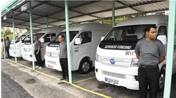 la habana estrena carros electricos para funerales mientras el sistema necrologico colapsa en toda cuba