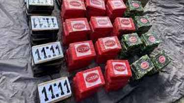 golpe historico al narcotrafico en espana: intervienen 9.436 kg de cocaina en algeciras (cadiz) escondidos en un contendor de platanos de ecuador