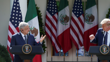 explotacion de medicos cubanos podria estar en conversaciones  trump - obrador