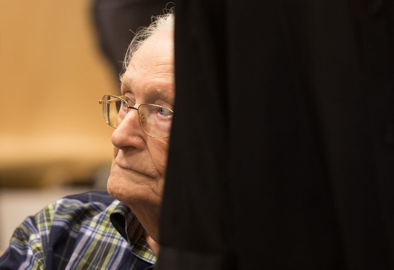 EUR-GEN_ALEMANIA-AUSCHWITZ_JUICIO-0.jpg