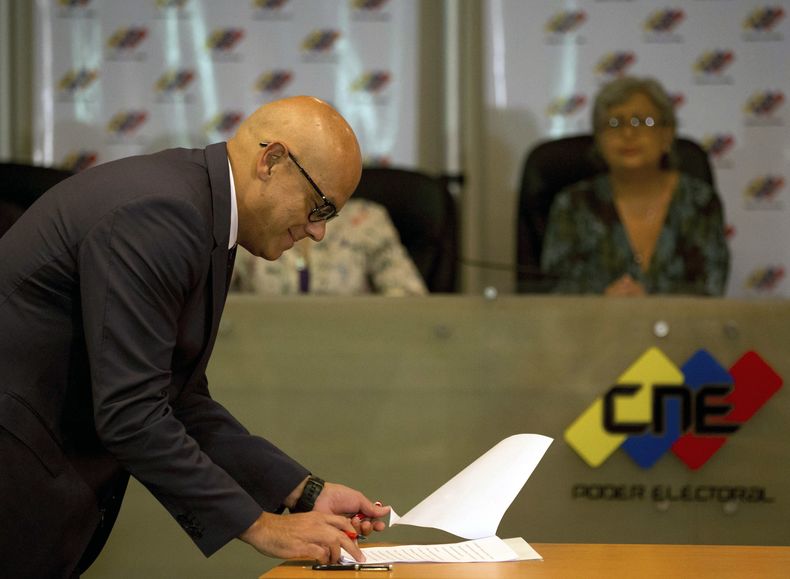 AMS-GEN_VENEZUELA-CRISIS_POLITICA-1.jpg