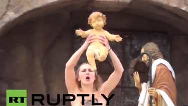 quiso robarse al nino jesus (video)