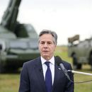El secretario de Estado estadounidense Antony Blinken habla en un evento sobre capacidades de defensa checas, el jueves 30 de mayo de 2024, en el Aeropuerto Praga-Kbely, en Praga, República Checa. (AP Foto/Petr David Josek, foto compartida)