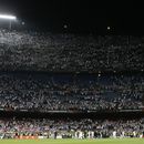 Hinchas del Barça molestos por flujo de fanáticos visitantes