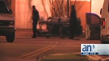 americateve | Conmoción en la ciudad de Weston al conocer que un padre asesinó con una ballesta a su esposa e hijo.