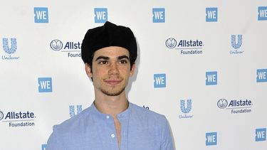 fallece actor cameron boyce a los 20 anos