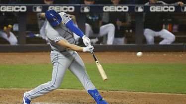 McBroom aporta par de dobles; Reales vencen a Marlins