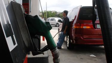 aumenta el precio de la gasolina: estos son los precios recomendados por daco para hoy, 18 de marzo