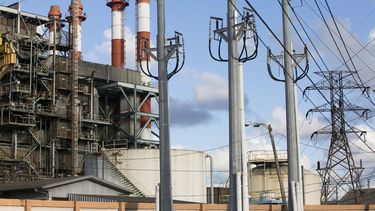 luma asegura que restablecio el servicio de luz, pero abonados lo desmienten
