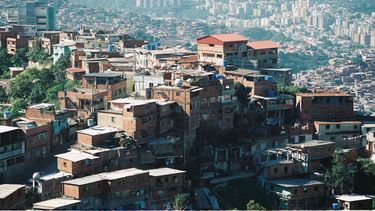 americateve | La capital de venezuela es la cuarta ciudad del mundo, y la única de todo el continente americano, en experimentar una caída abismal en su calidad de vida en los últimos cinco años.