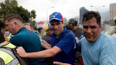 Venezuela: Incidentes en marcha por referendo contra Maduro