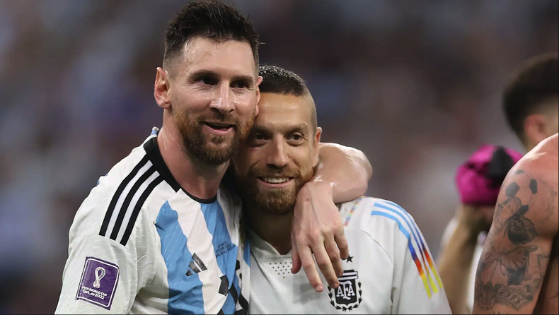 Messi Papu.png