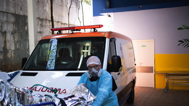 americateve | Ambulancia Honduras.png