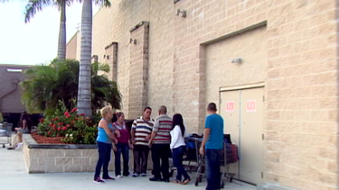 grupo de cubanos se encuentran desamparados en miami