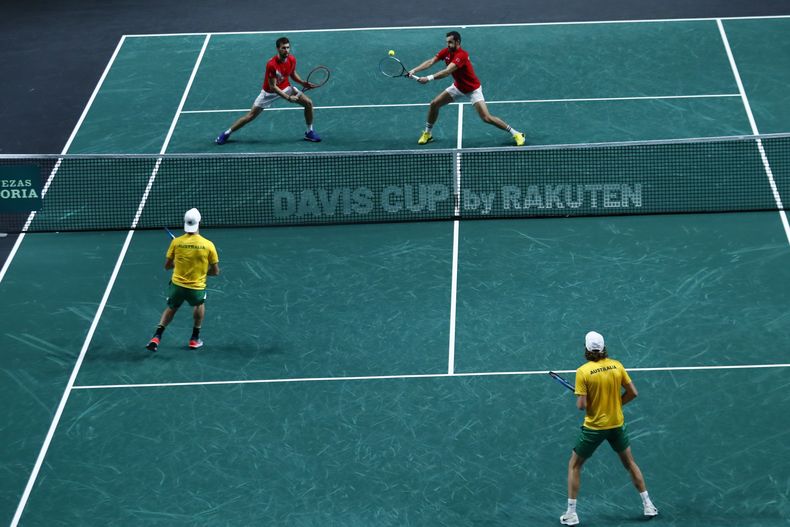 DEP-TEN DAVIS FINALES