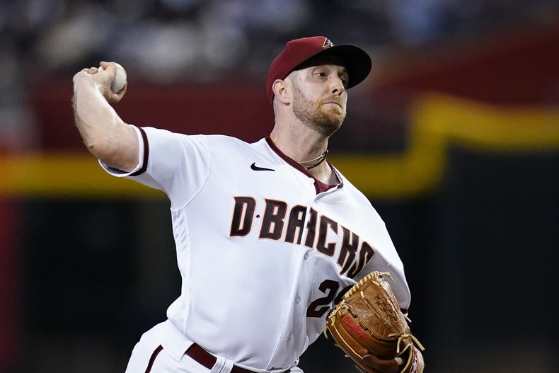 DEP-BEI GIGANTES-DIAMONDBACKS