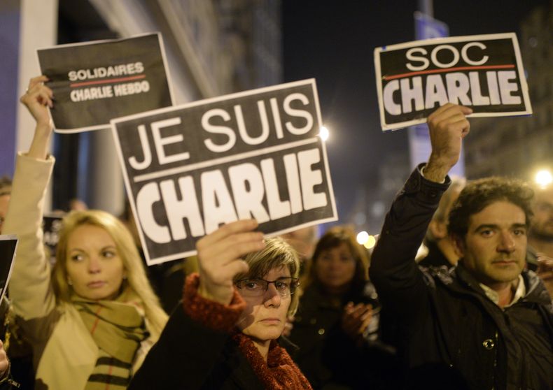 EUR-GEN_FRANCIA-ATAQUE-5.jpg