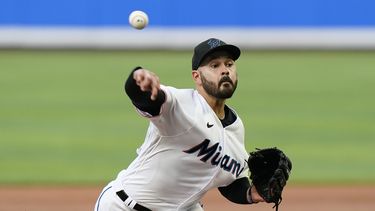 lopez domina a rockies, en triunfo de marlins por 7-4