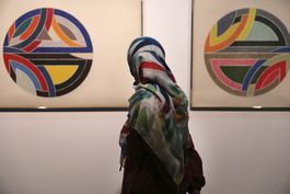 teheran expone arte occidental escondido durante decadas