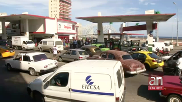 ¿se acabo la gasolina en cuba? imagenes muestran largas colas en varias gasolineras en la habana