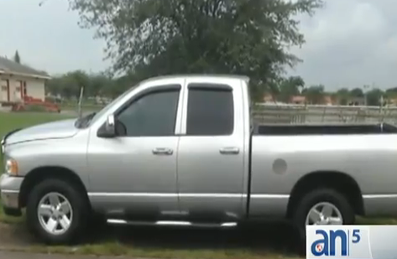 Ladrones fingen querer comprar camioneta anunciada en Craiglist, logran llevarse copia de la llave y días después se roban el vehículo.