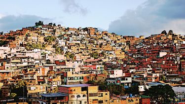 mas del 95% de la poblacion venezolana se encuentra en condicion de pobreza