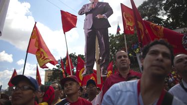 Maduro fustiga visita de ex presidentes a Venezuela