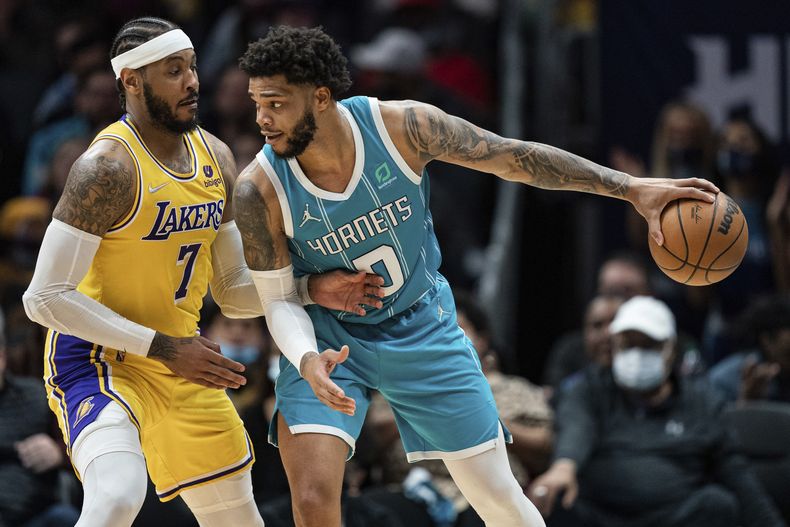 DEP-BAS LAKERS-HORNETS