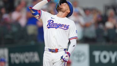 Brandon Nimmo, de los Rangers de Texas, festeja su jonrón en el duelo del martes 21 de julio de 2026 ante los Medias Blancas de Chicago (AP Foto/LM Otero)