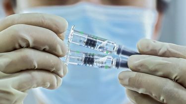 Colombia: primer país de la región en recibir vacunas COVAX