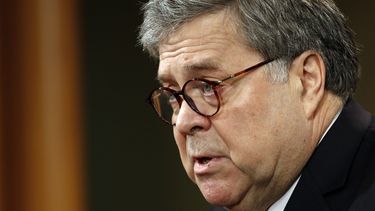 Audiencia de Barr ante cámara baja está en duda por disputa