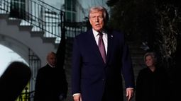 El presidente estadounidense Donald Trump en la Casa Blanca en Washington el 19 de diciembre del 2025. (AP foto/Julia Demaree Nikhinson)