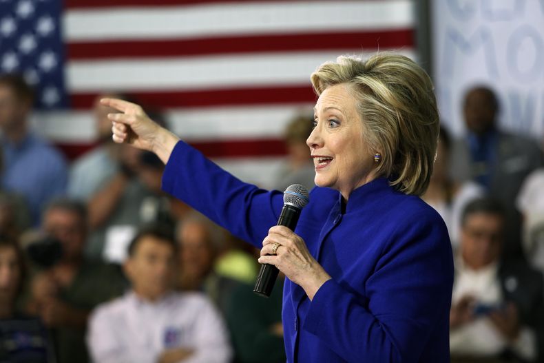 AMN-GEN_CLINTON-CORREOS-0.jpg
