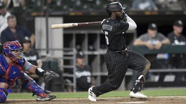 Harrison lidera a Medias Blancas ante Azulejos en 12 innings