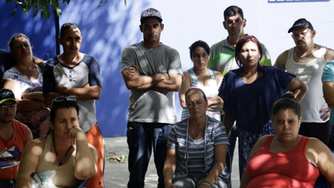 localizan a 225 migrantes en una bodega en mexico entre ellos varios cubanos