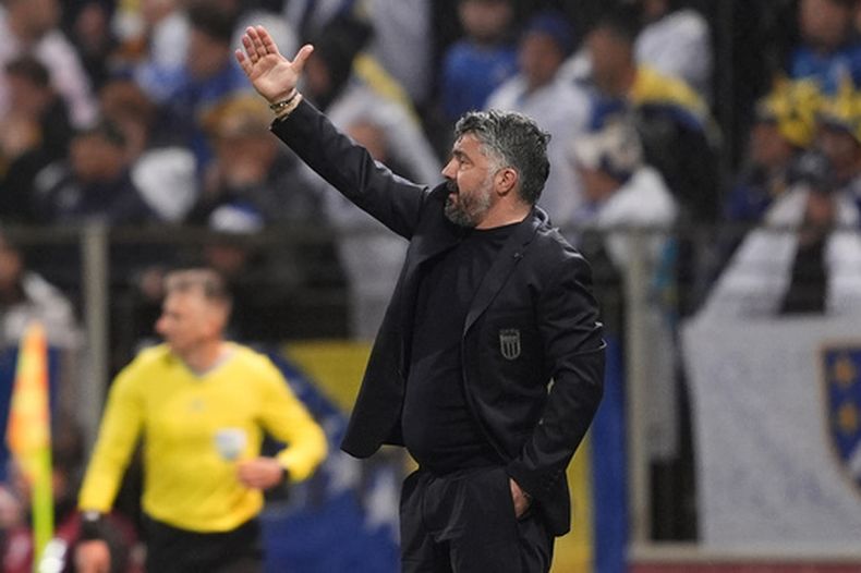 El técnico de Italia Gennaro Gattuso durante el partido contra Bosnia en los repechajes de la Copa Mundial, el martes 31 de marzo de 2026, en Zenica. (Fabio Ferrari/LaPresse vía AP)